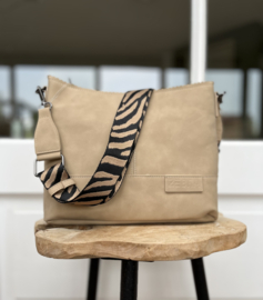 Zebratrends Crossbody Sand