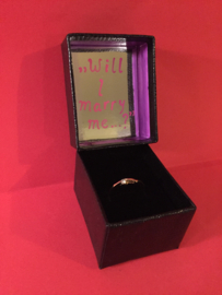 ,,Will I marry me?'' - ring