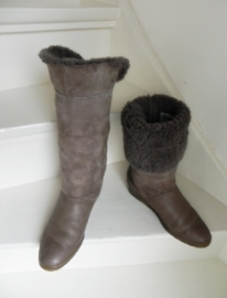 Bama vintage lamsbont fur boots (2024)
