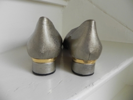 Franco Caresane gouden vintage pumps (1977)