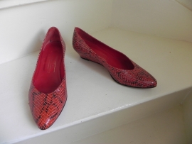 Rode sleehak snakeprint pumps (2192)