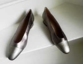 Franco Caresane gouden vintage pumps (1977)