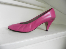 Pyramid high heels fuchsia pumps (2327)