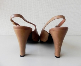 Ena ONGEDRAGEN peeptoe pumps (1727)