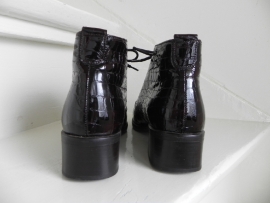 Verhulst croco lak boots (1933)