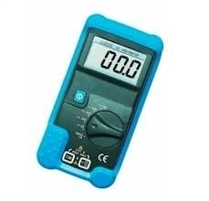 FINEST-22 Multimeter inclusief beschermkap en testsnoer