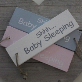 Houten Label "Shhh... Baby Sleeping"