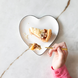 Heart Plate Dessert- Gebaksbord | 17,5x18,5 cm | Wit/Zwart | Bastion Collections