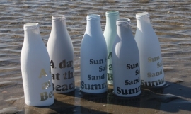 Fles "A day at the Beach" Licht Blauw