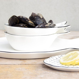 Fish Plate Scales | Wit/Zwart | Bastion Collections