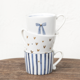 Mok Large Little Hearts | Brown | Bastion Collections
