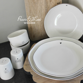 Breakfast Plate | Little Heart ♥ | Wit/Zwart | 23 cm | Bastion Collections