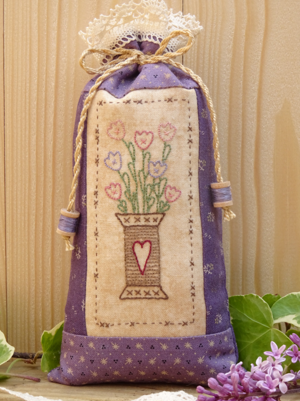 Patroon + materialenpakketje Lavendelzakje 'Bloemen' paars