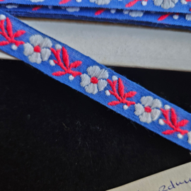 Vintage sierband bloem blauw