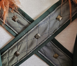 Groene kruisband cape met nepbont kraag