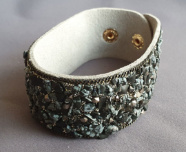 Armband met kiezeltjes - Grijs