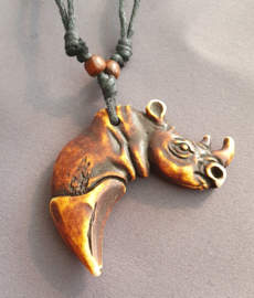 Ketting neushoorn - bruin