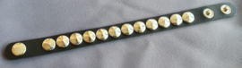 Lederlook armband spikes  - zwart