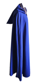 Blauwe cape met sierband - koper