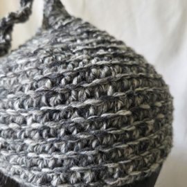 Grijs gemeleerd gehaakte muts