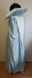 IJsblauwe  jurk met cape -  5 delig