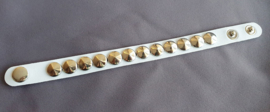 Lederlook armband spikes  - wit