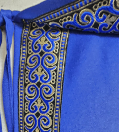 Blauwe cape met sierband - goud