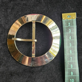 Metalen gesp rond