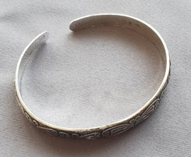 Metalen armband