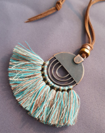 Ketting cirkel met franjes - blauw