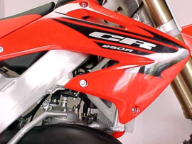 Works Connection Radiator Braces voor de Honda CR 250R 2005-2007