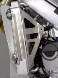Works Connection Radiator Braces voor de Suzuki RM-Z 450 2018-2020