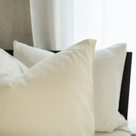 Kayori Naka Offwhite