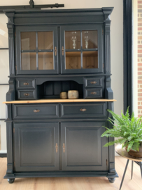 VERKOCHT Unieke buffetkast Off Black & hout