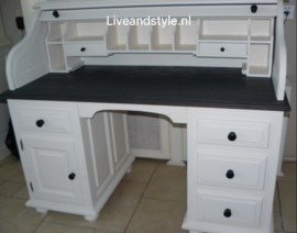 Landelijk secretaire bureau Country Style met vergrijsd blad en matzwarte knopjes