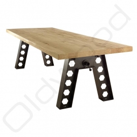 Robust table ''Austin''