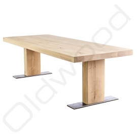 Robust table ''Londen''