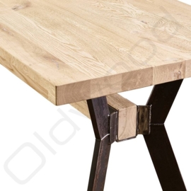 Robust table ''Praag''