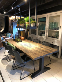 Barnwood dinner table - Utrecht