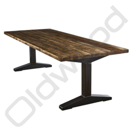 Barnwood dinner table - Utrecht