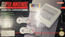 SNES in doos complete (Snes tweedehands)
