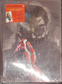 Metal Gear Solid V the phantom pain  guide collectors edition (nieuwe guide)