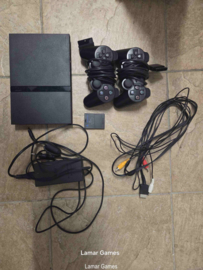 Complete ps2 met 2 controllers (ps2 tweedehands)