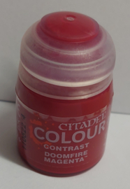 Contrast Doomfire Magenta 18ml (Warhammer Nieuw)