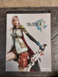 Final Fantasy XIII guide (tweedehands guide)