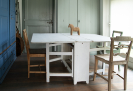 Antieke Zweedse uitklaptafel