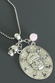 Ketting met amulet