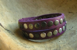 002D Wikkel armband Studs -aubergine