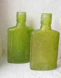 Glazen flesje - groen