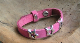 024 Leren armband met sterren - roze